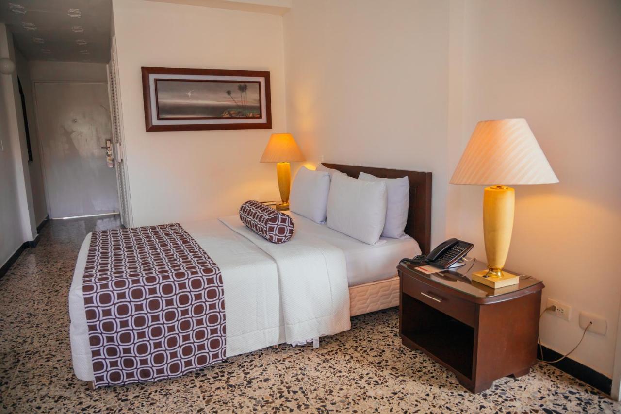 Hotel Tequendama Inn Estacion Buenaventura Exteriör bild