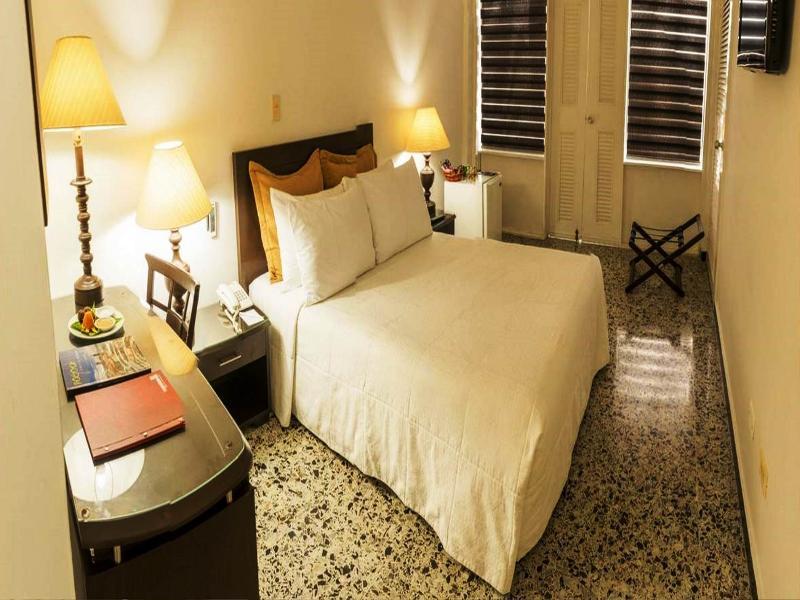 Hotel Tequendama Inn Estacion Buenaventura Exteriör bild